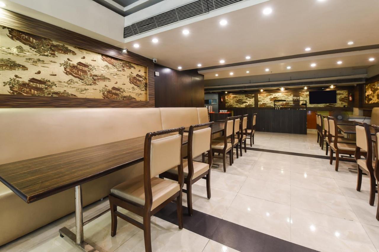 Oyo Flagship 18940 Hotel Swathi نيودلهي المظهر الخارجي الصورة
