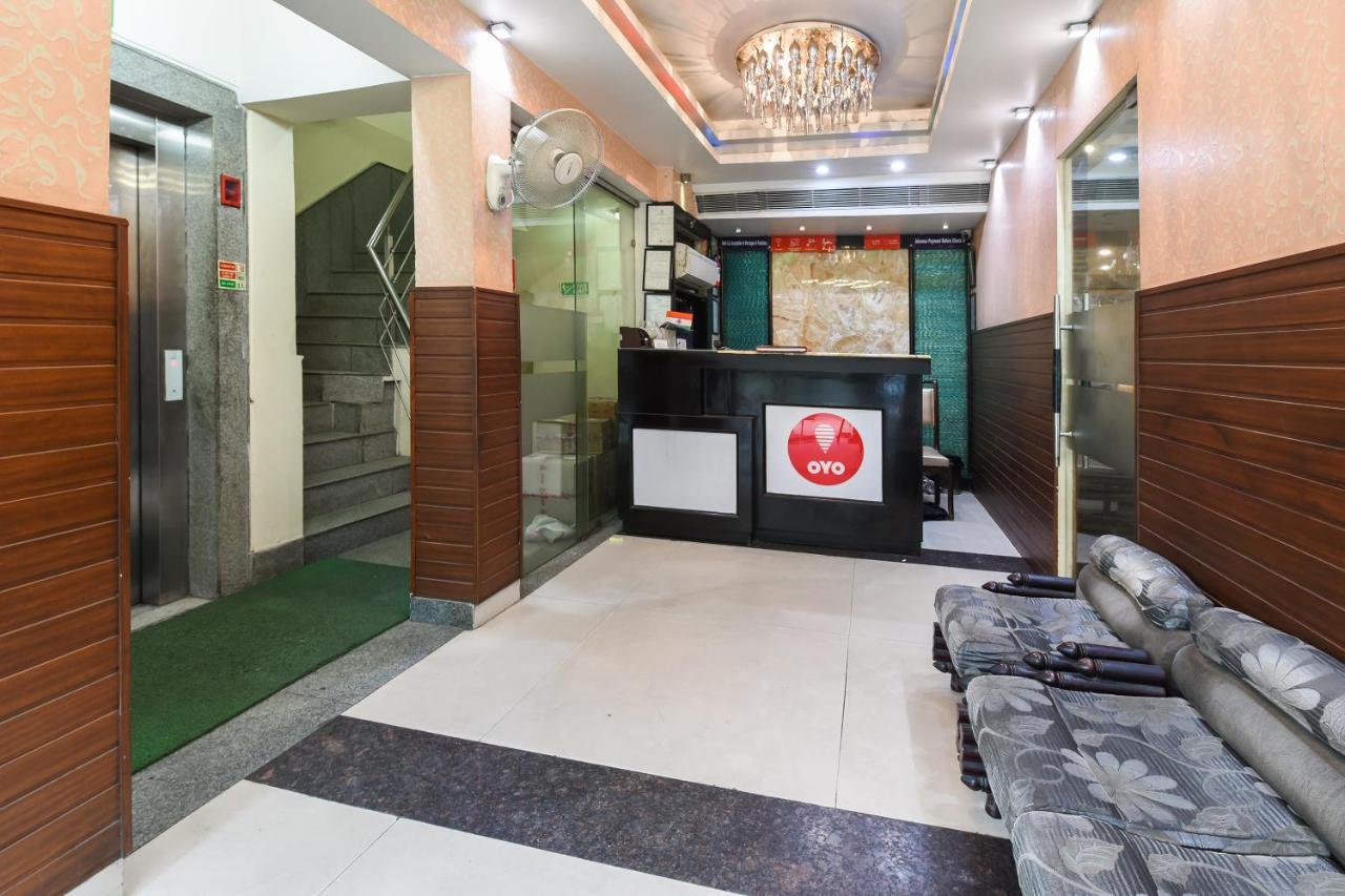 Oyo Flagship 18940 Hotel Swathi نيودلهي المظهر الخارجي الصورة